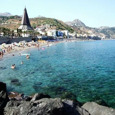 Aloha Giardini Naxos